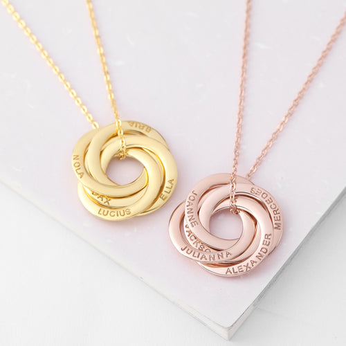 Collana con Nomi Personalizzati — Il Regalo Perfetto per la Famiglia